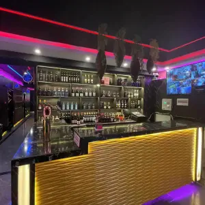 吧吧啦KTV量贩的logo