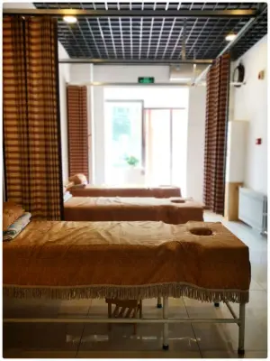 杨光家盲人按摩馆的logo