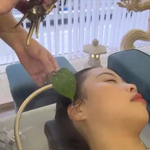 贵耳匠·采耳非遗文化体验馆（钻石店）的logo