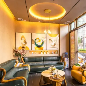 明轩阁采耳·足道的logo