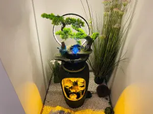 尔韵影院式采耳SPA馆的logo