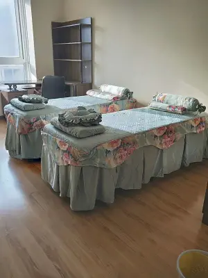 悟维美容院的logo