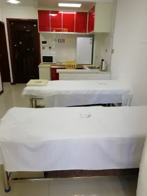 吕禾盲人按摩