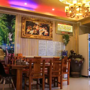 欢聚足浴（明发店）