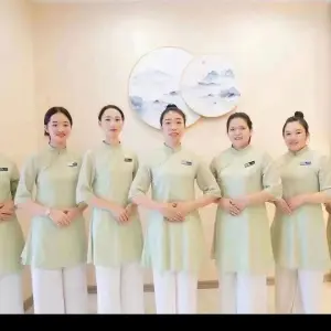 杨波采耳修脚（并州东街店）