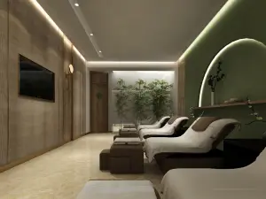 大不同足浴保健按摩城的logo