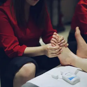 金都汗蒸足道（东珠大厦店）