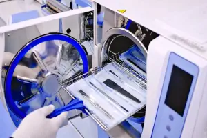 益肤甲灰指甲甲沟炎鸡眼跖疣（西平店）的logo