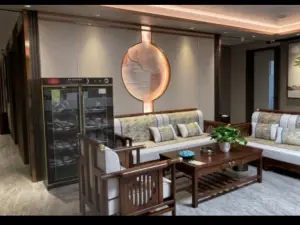 清雨涟影院足道的logo