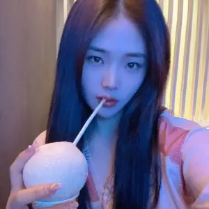 芳華·悦SPA養生館的logo