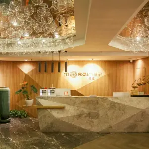 拾墨宇影院足道·SPA（约克郡店）的logo