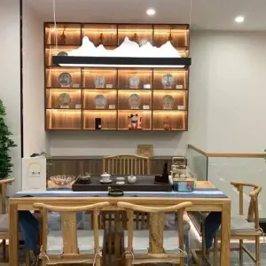 近水湾.足浴.SPA.会所的logo