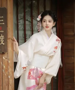 漫巴厘养生SPA足疗馆的logo