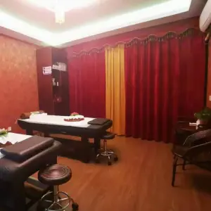 静心古疗会馆（中兴店）