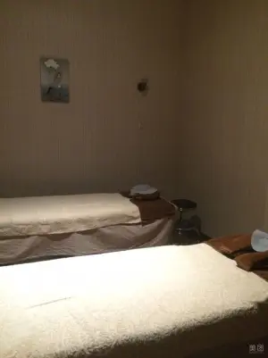 扶阳宫足道的logo