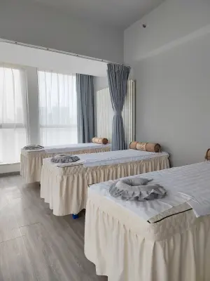 懒猫推拿（二七万达店）