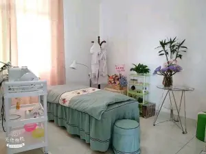 纤滋美养生会馆的logo