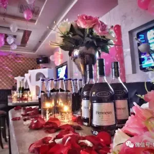 K先生量贩KTV的logo