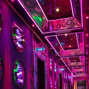 好声音量贩KTV（零点店）的logo