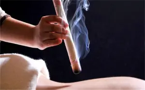 国医精髓养生馆（七里河店）的logo