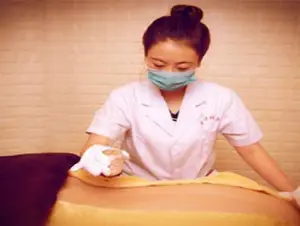 中伊珍灸堂艾灸推拿调理馆（农民巷店）