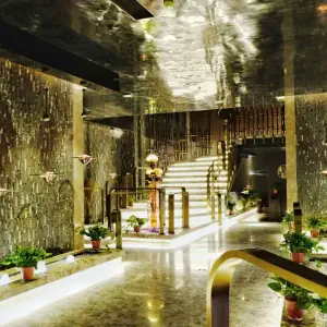 梵云汇影院式足道（恩波大道店）的logo