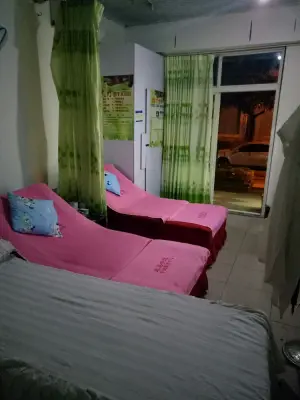 米易手道推拿中心