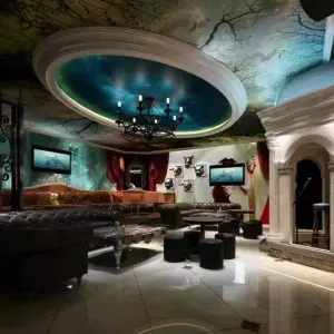 MKBOX主题KTV（天虹店）的logo