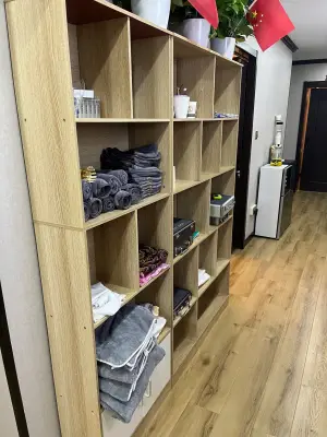 杨波采耳修脚（宁波高桥店）的logo