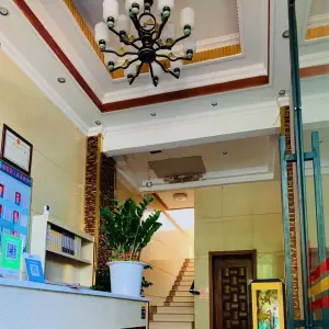 指博康盲人按摩熏蒸热灸养生有限公司（总店）的logo