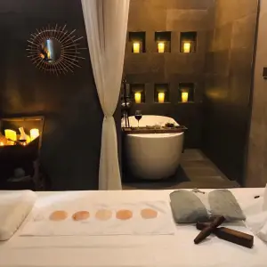 Nancy Spa·泰式安谧芳香SPA（海岸城万豪店）的logo