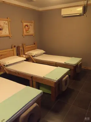 鸥迪足道（黑山店）的logo